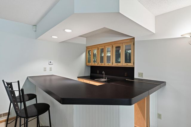 3631 Oakton Ridge, Minnetonka, MN 55305