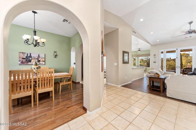 11681 N La Tanya Drive, Oro Valley, AZ 85737