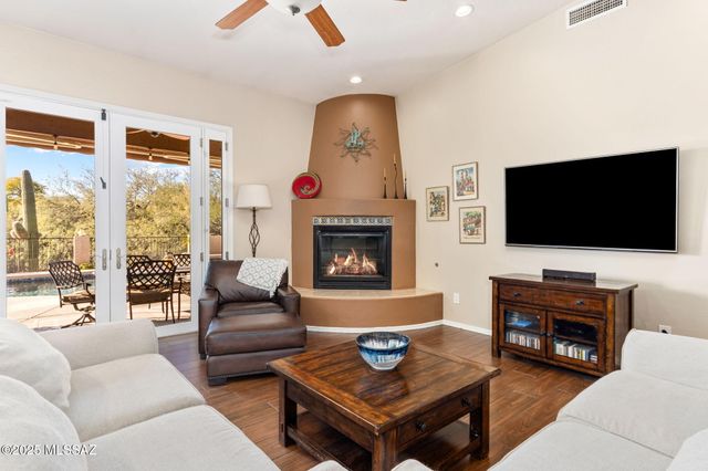 11681 N La Tanya Drive, Oro Valley, AZ 85737