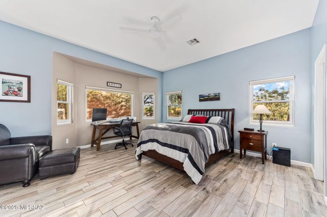 11681 N La Tanya Drive, Oro Valley, AZ 85737