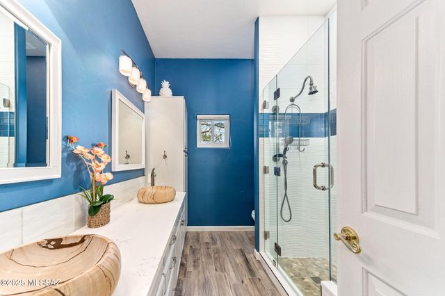 11681 N La Tanya Drive, Oro Valley, AZ 85737