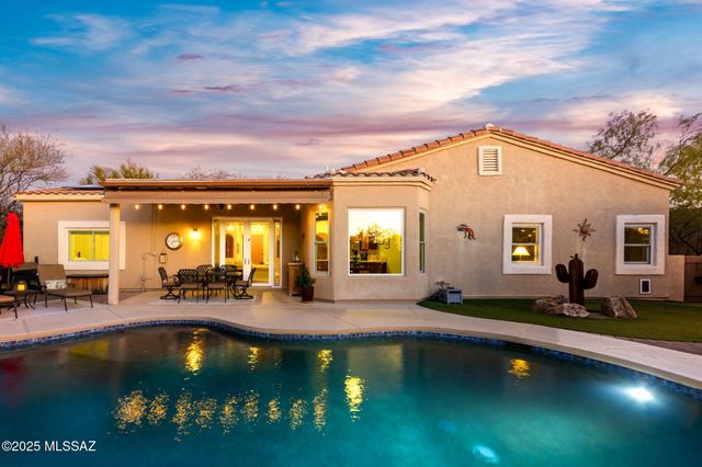 11681 N La Tanya Drive, Oro Valley, AZ 85737