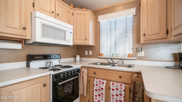 785 Cinnabar Drive 785, Apache Junction, AZ 85119