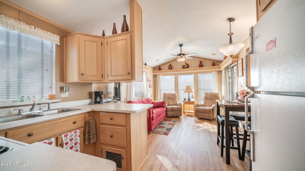 Image 16 of property listing at 785 Cinnabar Drive 785, Apache Junction, AZ 85119