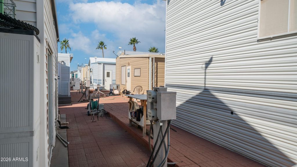 Image 27 of property listing at 785 Cinnabar Drive 785, Apache Junction, AZ 85119