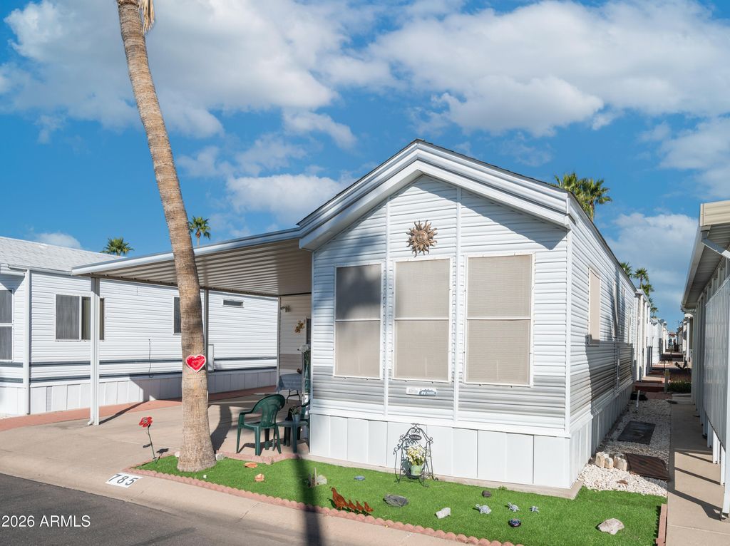 Image 5 of property listing at 785 Cinnabar Drive 785, Apache Junction, AZ 85119