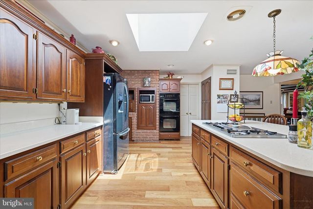 13508 OVERHILL DR, Hagerstown, MD 21742