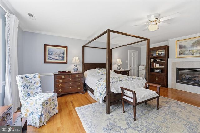13508 OVERHILL DR, Hagerstown, MD 21742