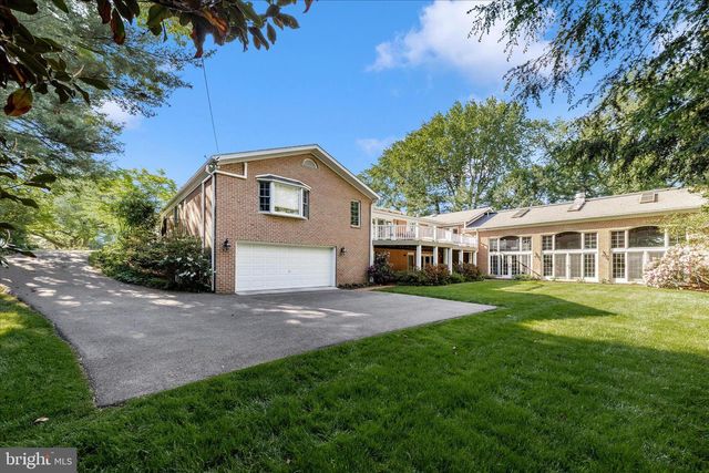 13508 OVERHILL DR, Hagerstown, MD 21742