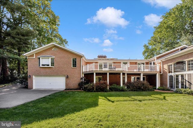 13508 OVERHILL DR, Hagerstown, MD 21742