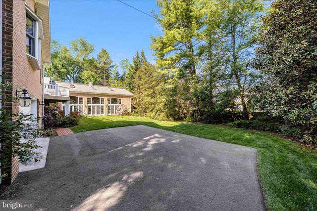 13508 OVERHILL DR, Hagerstown, MD 21742
