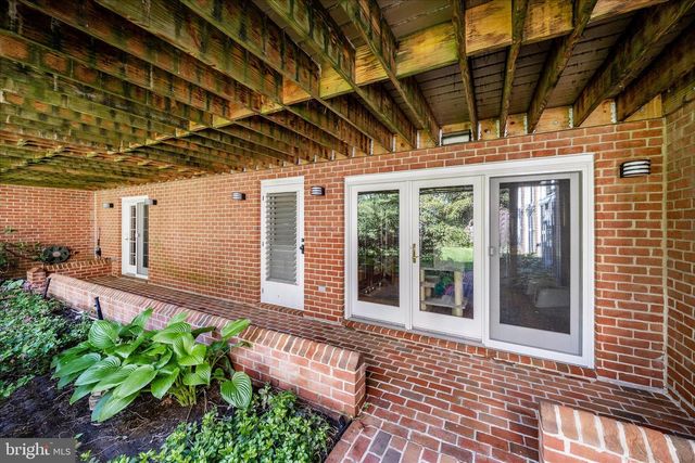 13508 OVERHILL DR, Hagerstown, MD 21742