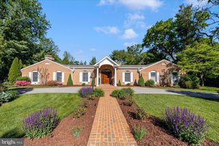 13508 OVERHILL DR, Hagerstown, MD 21742