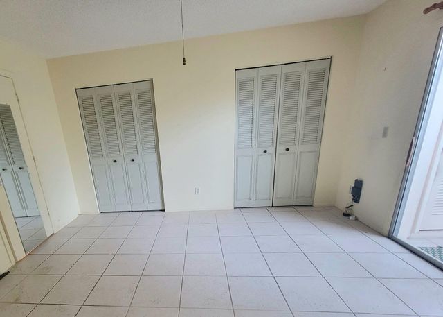 26 Lake Vista Trl Apt 104, Port St Lucie, FL 34952