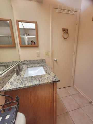 26 Lake Vista Trl Apt 104, Port St Lucie, FL 34952