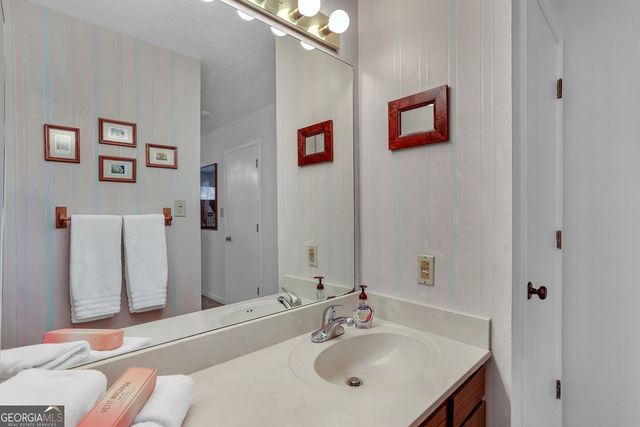 3445 Ivys Walk, Atlanta, GA 30340