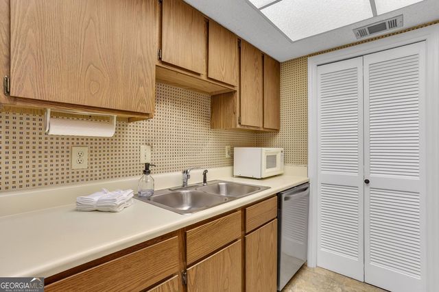 3445 Ivys Walk, Atlanta, GA 30340