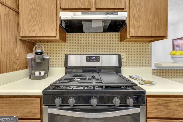 3445 Ivys Walk, Atlanta, GA 30340