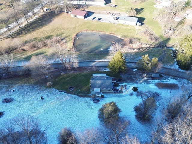 118 Foster Road, Beaver Falls, PA 15010