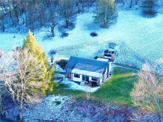 118 Foster Road, Beaver Falls, PA 15010