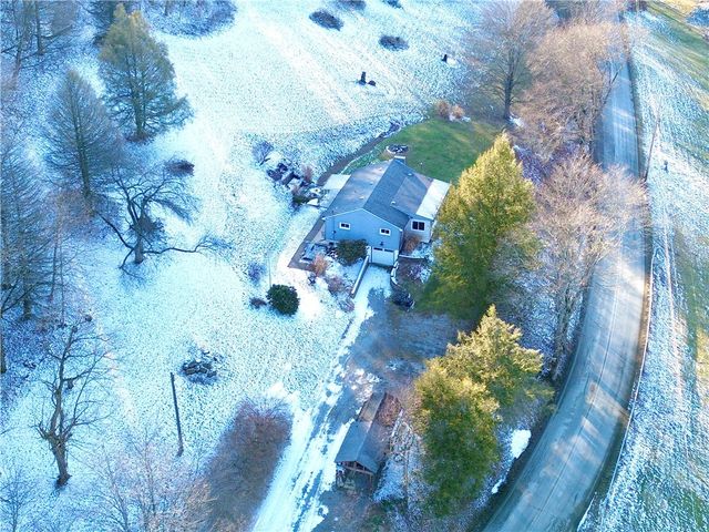 118 Foster Road, Beaver Falls, PA 15010