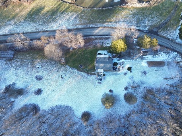 118 Foster Road, Beaver Falls, PA 15010