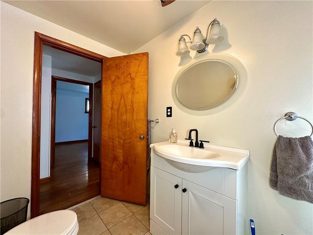 118 Foster Road, Beaver Falls, PA 15010