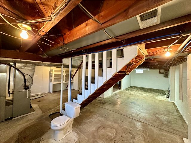 118 Foster Road, Beaver Falls, PA 15010