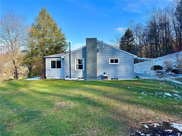 118 Foster Road, Beaver Falls, PA 15010