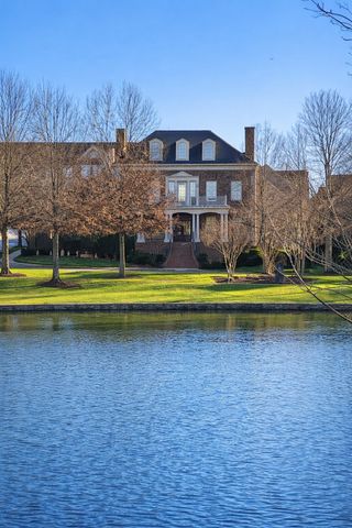 3128 Natoma Cir, Thompsons Station, TN 37179