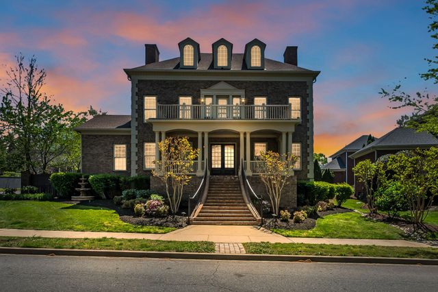 3128 Natoma Cir, Thompsons Station, TN 37179