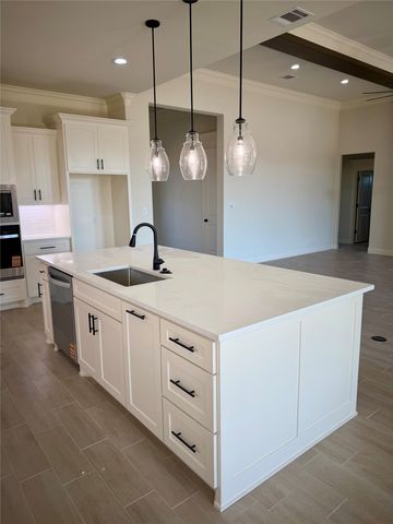 3155 Infinity Drive, Weatherford, TX 76087