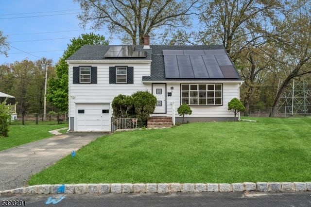 22 Alan Ln, Mine Hill Twp., NJ 07803
