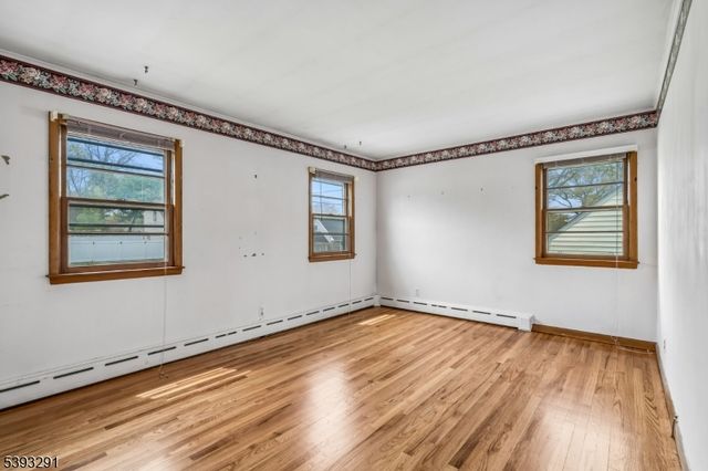 22 Alan Ln, Mine Hill Twp., NJ 07803