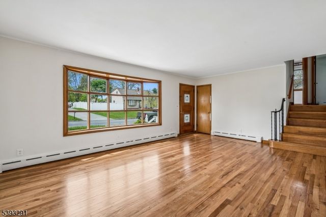 22 Alan Ln, Mine Hill Twp., NJ 07803