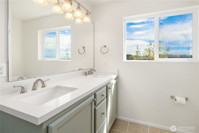 16306 24th Street E, Lake Tapps, WA 98391