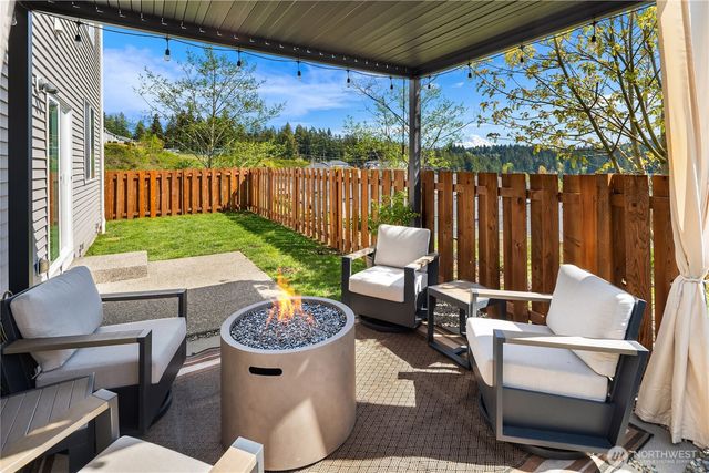 16306 24th Street E, Lake Tapps, WA 98391