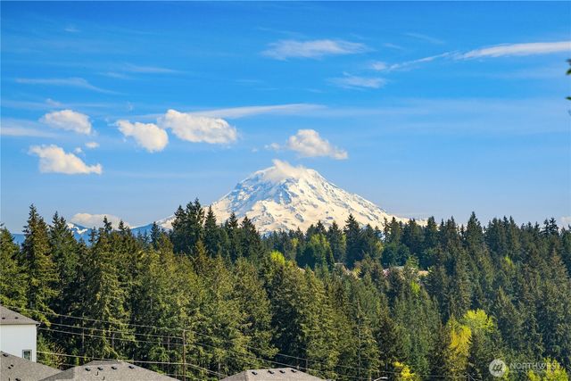 16306 24th Street E, Lake Tapps, WA 98391