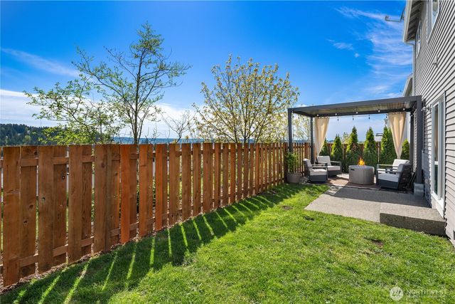 16306 24th Street E, Lake Tapps, WA 98391