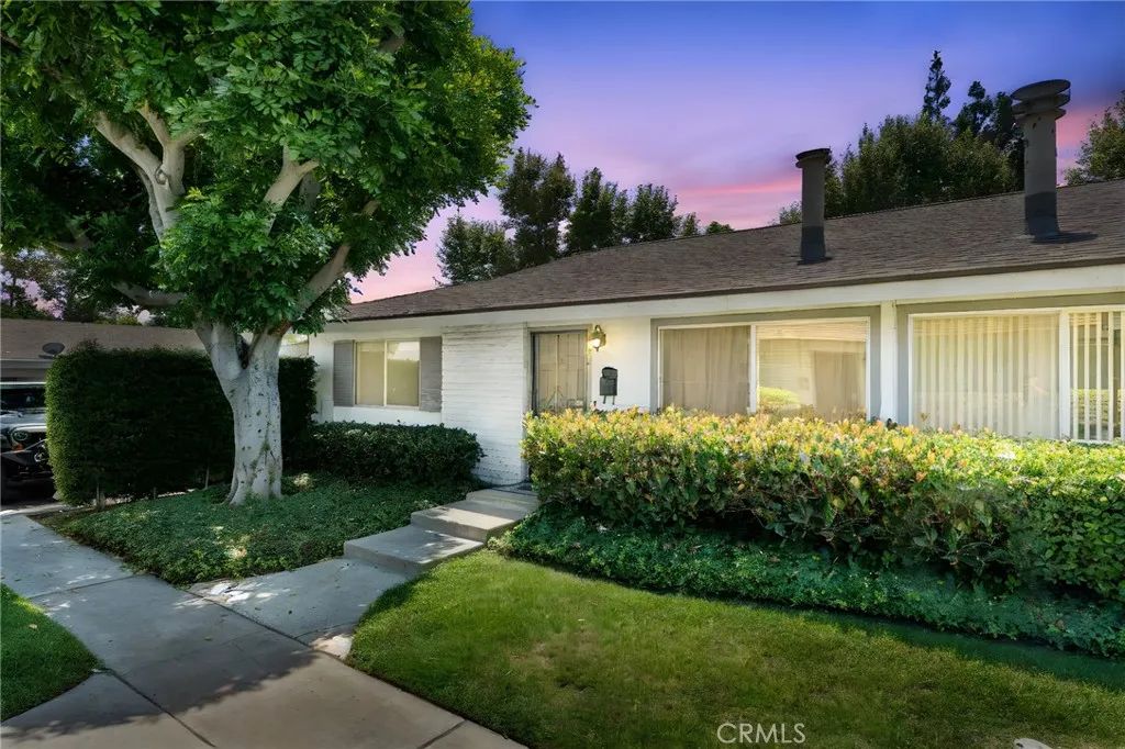 14802 Newport Avenue 18A, Tustin, CA 92780