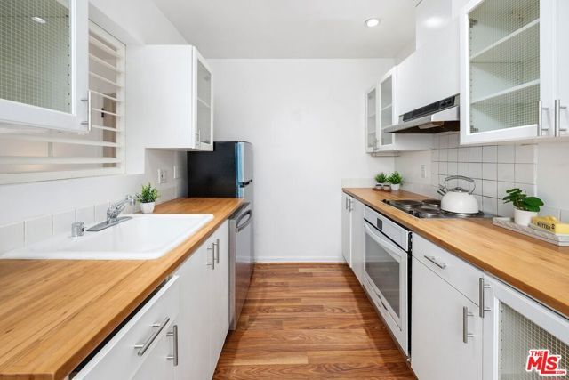 1440 23rd Street 302, Santa Monica, CA 90404