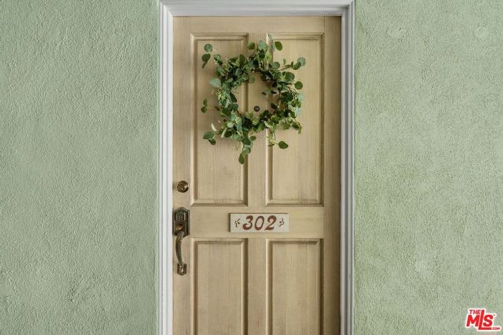 1440 23rd Street 302, Santa Monica, CA 90404