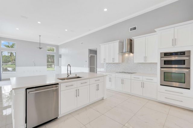 19162 Cloister Lake Lane, Boca Raton, FL 33498