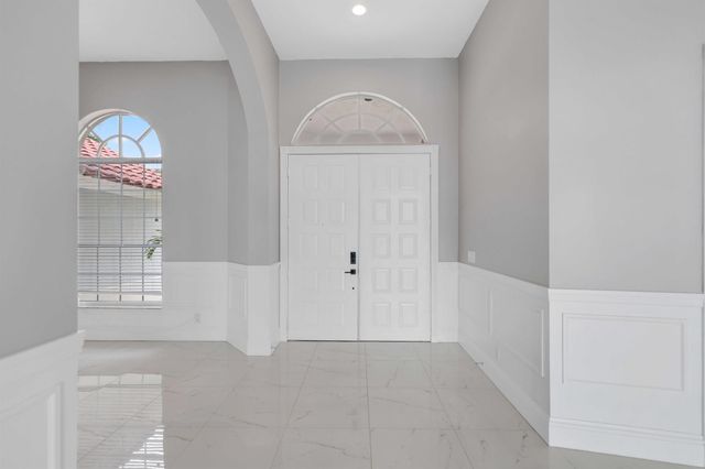 19162 Cloister Lake Lane, Boca Raton, FL 33498