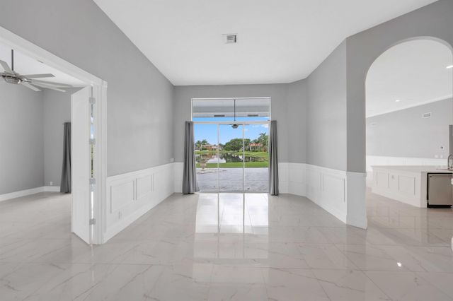19162 Cloister Lake Lane, Boca Raton, FL 33498