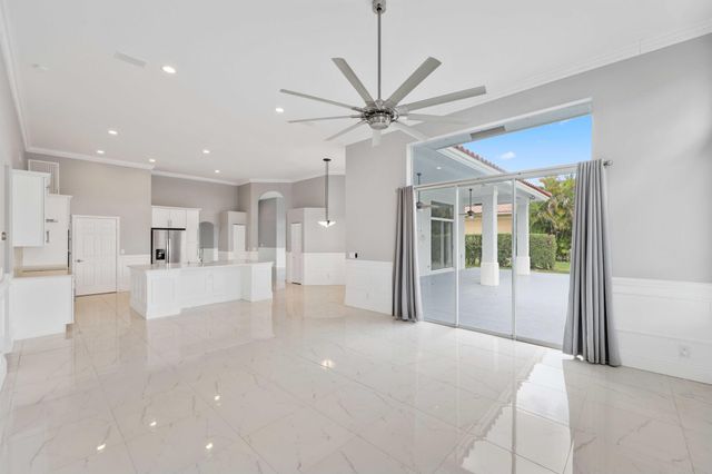 19162 Cloister Lake Lane, Boca Raton, FL 33498