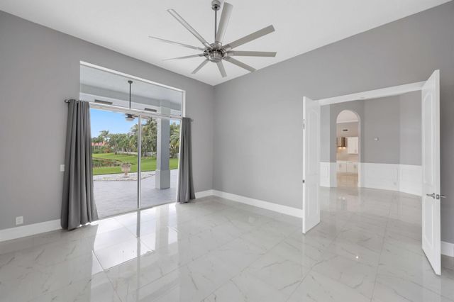 19162 Cloister Lake Lane, Boca Raton, FL 33498