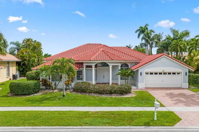 19162 Cloister Lake Lane, Boca Raton, FL 33498