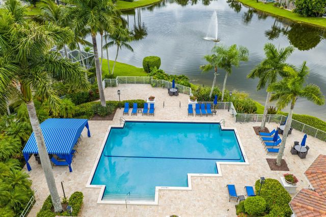 19162 Cloister Lake Lane, Boca Raton, FL 33498