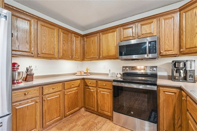 111 Lincoln Avenue, Lisbon, IA 52253